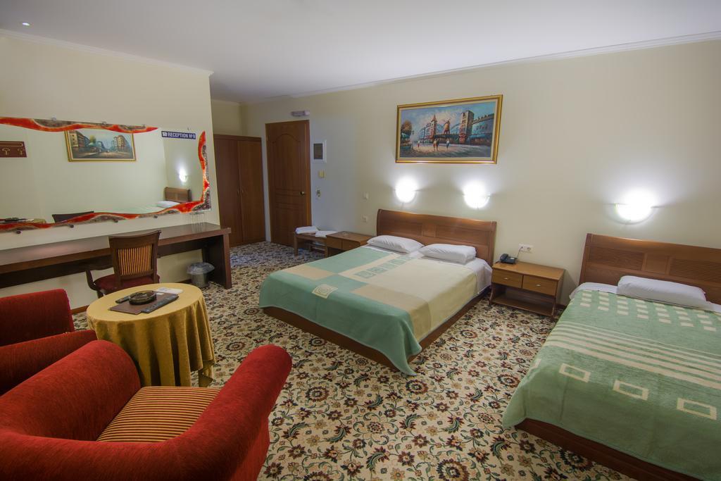Hotel Alexandros Doxato Exterior photo