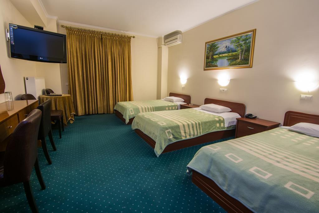 Hotel Alexandros Doxato Exterior photo